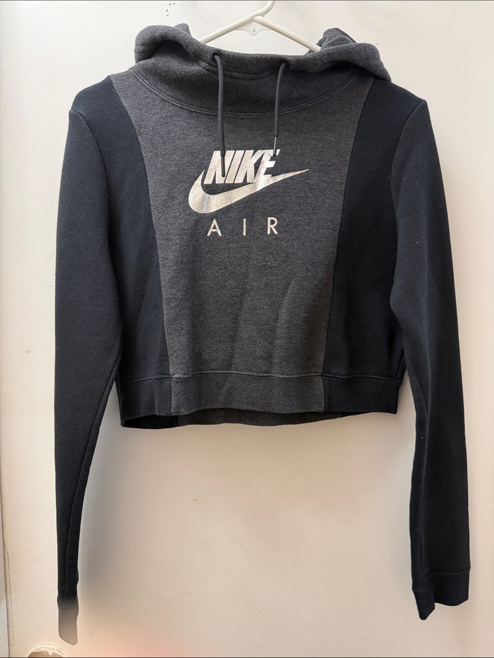 Nike Colorblock Cropped Hoodie in Charcoal and Black